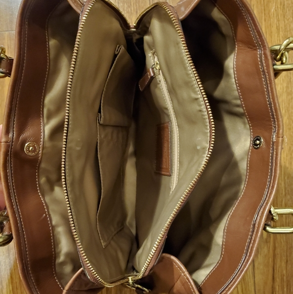 Coach Gold Chain Shoulder Handbag - Picture 6 of 8